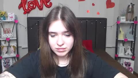 Snapshot of laurahlot chatting on 17, 2, 2025 LauraHlot online show from 17, 2, 2025