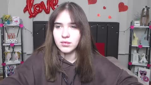 Snapshot of laurahlot chatting on 25, 2, 2025 LauraHlot online show from 25, 2, 2025