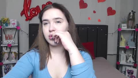 Snapshot of laurahlot chatting on 26, 2, 2025 LauraHlot online show from 26, 2, 2025