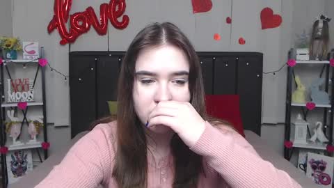 Snapshot of laurahlot chatting on 4, 3, 2025 LauraHlot online show from 4, 3, 2025