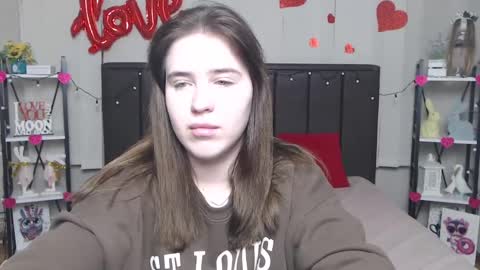 Snapshot of laurahlot chatting on 10, 3, 2025 LauraHlot online show from 10, 3, 2025