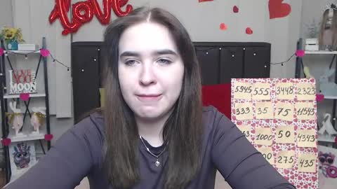 Snapshot of laurahlot chatting on 12, 3, 2025 LauraHlot online show from 12, 3, 2025