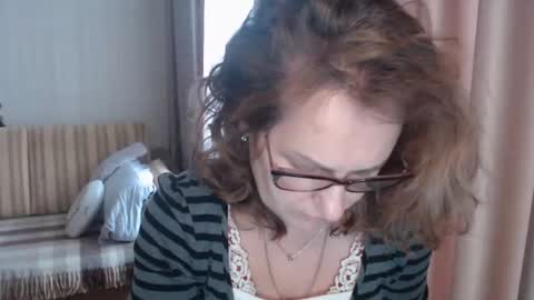 Lauraoven1 online show from 17, 2, 2025