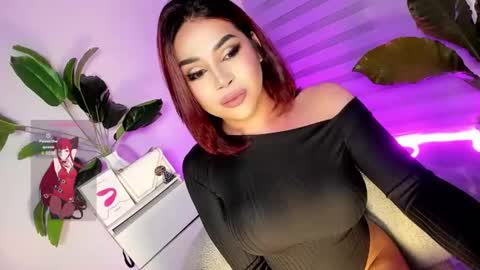 Your sweet Laura online show from 12, 3, 2025