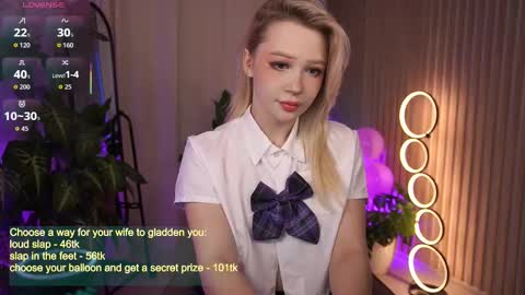  Laura  online show from 2, 10, 2025