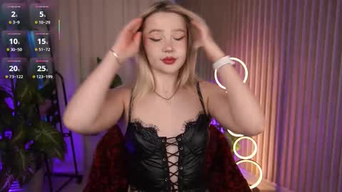  Laura  online show from 14, 10, 2025