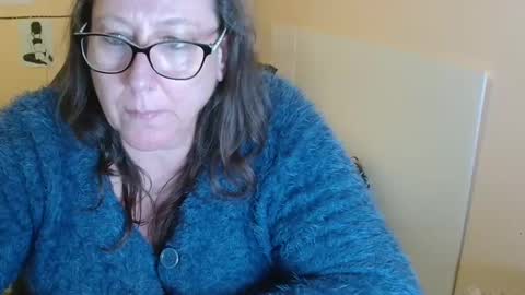 laureanne online show from 10, 12, 2024