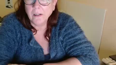 laureanne online show from 28, 12, 2024