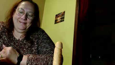 laureanne online show from 5, 3, 2025