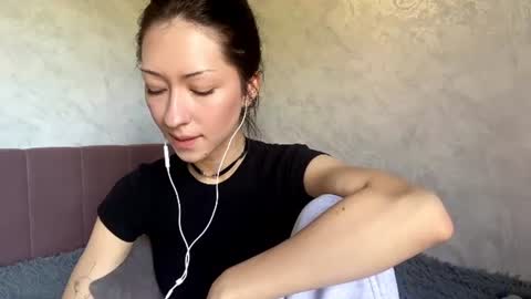 laurelimaino online show from 29, 6, 2026