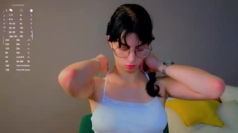 Snapshot of laureljarrar chatting on 26, 9, 2025 Arline online show from 26, 9, 2025