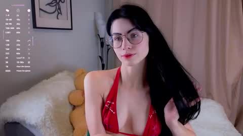 Snapshot of laureljarrar chatting on 17, 10, 2025 Arline online show from 17, 10, 2025