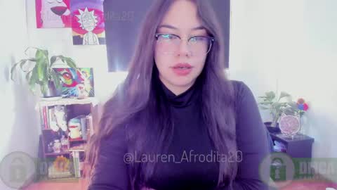 Snapshot of lauren_afrodita chatting on 9, 5, 2026 Im Lauren independent model online show from 9, 5, 2026