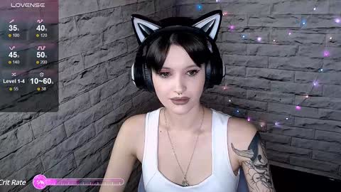 Snapshot of lauren_raquel chatting on 6, 12, 2024 Eva online show from 6, 12, 2024