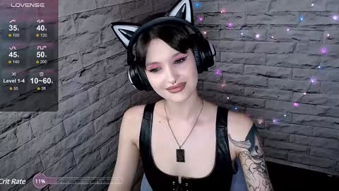 Snapshot of lauren_raquel chatting on 11, 12, 2024 Eva online show from 11, 12, 2024