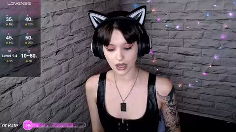 Snapshot of lauren_raquel chatting on 15, 12, 2024 Eva online show from 15, 12, 2024