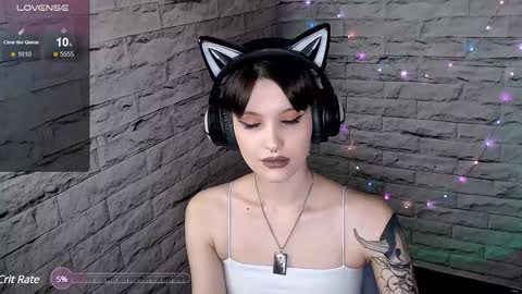 Snapshot of lauren_raquel chatting on 28, 12, 2024 Eva online show from 28, 12, 2024