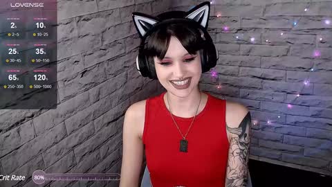 Snapshot of lauren_raquel chatting on 4, 1, 2025 Eva online show from 4, 1, 2025