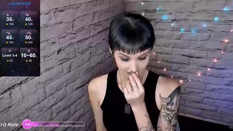 Snapshot of lauren_raquel chatting on 10, 9, 2025 Eva online show from 10, 9, 2025