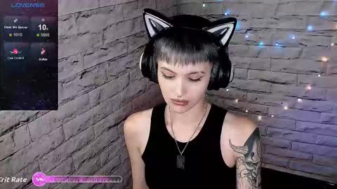 Snapshot of lauren_raquel chatting on 13, 9, 2025 Eva online show from 13, 9, 2025