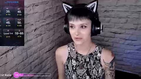 Snapshot of lauren_raquel chatting on 22, 9, 2025 Eva online show from 22, 9, 2025