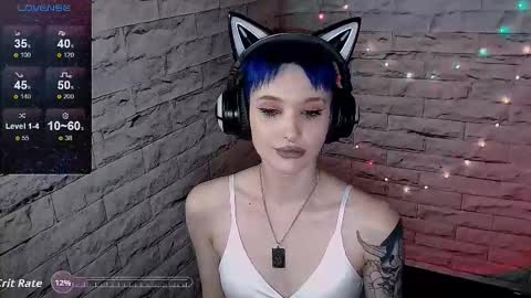 Snapshot of lauren_raquel chatting on 4, 11, 2025 Eva online show from 4, 11, 2025