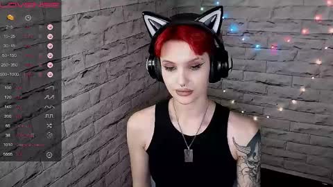 Snapshot of lauren_raquel chatting on 3, 6, 2026 Eva online show from 3, 6, 2026