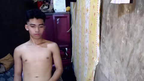 laurence_cuttieguyhere online show from 18, 4, 2026
