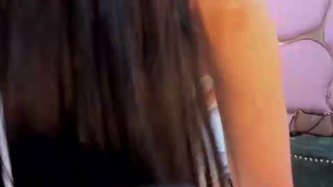 laurendpink online show from 28, 6, 2026
