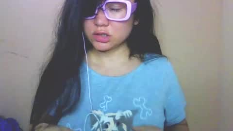 onlyfan laureng7 - 7 laureng2 online show from 23, 3, 2026