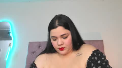 laurenlaine online show from 19, 4, 2026