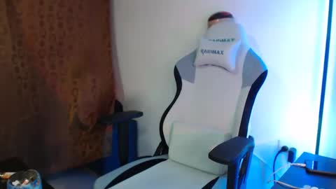 Lauren online show from 11, 12, 2024