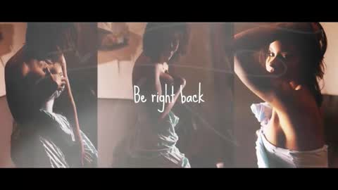 Lauren Saenz online show from 3, 12, 2025