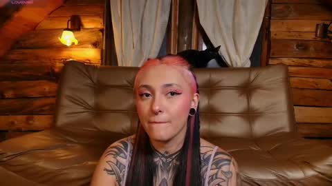 Lauren and Cristopher online show from 22, 11, 2025