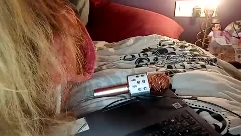 lauriehotxxx online show from 9, 3, 2025