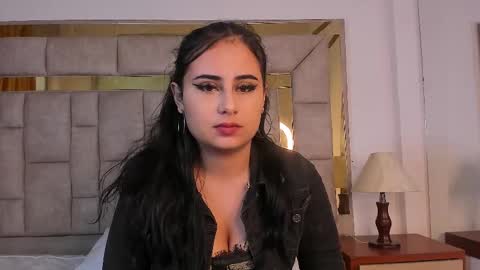 Snapshot of laurynjeffers chatting on 9, 3, 2025 LaurynJeffers online show from 9, 3, 2025