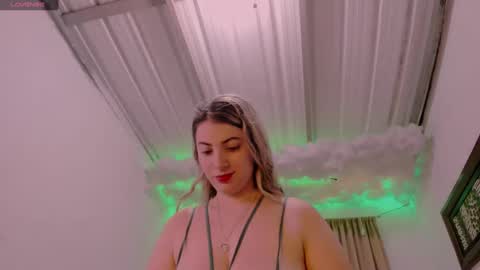 Lauu G online show from 8, 1, 2025