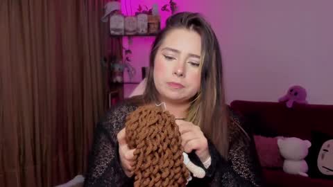          online show from 25, 1, 2025