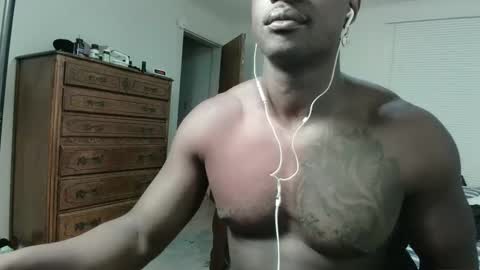 Snapshot of lavanderbrown chatting on 14, 10, 2025 lavanderbrown online show from 14, 10, 2025