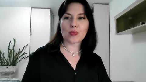 Diana  online show from 9, 9, 2025