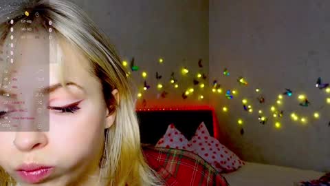 Snapshot of lavenderlav chatting on 1, 1, 2025 Melissa online show from 1, 1, 2025