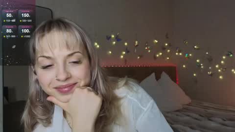 Snapshot of lavenderlav chatting on 5, 2, 2025 Melissa online show from 5, 2, 2025