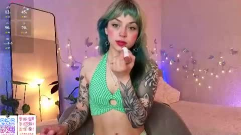 Snapshot of lavenderlav chatting on 13, 6, 2026 Melissa online show from 13, 6, 2026