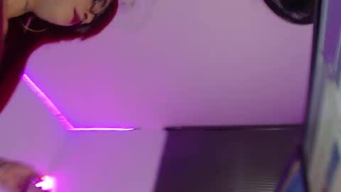 Snapshot of laveneno_ortiz07 chatting on 2, 12, 2024 Cristina online show from 2, 12, 2024