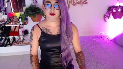 Snapshot of laveneno_ortiz07 chatting on 26, 10, 2025 Cristina online show from 26, 10, 2025