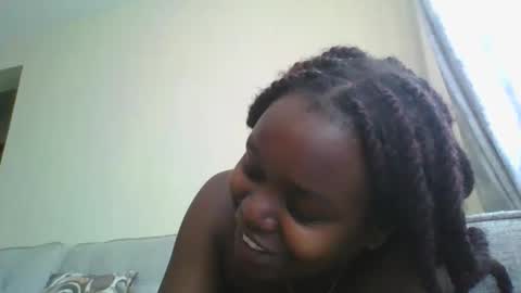 lavycaramel online show from 13, 11, 2025