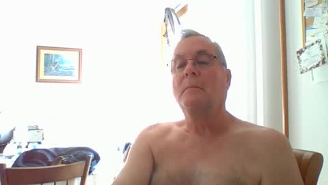 lawnboy62 online show from 23, 9, 2025