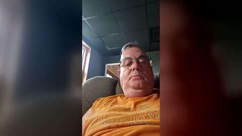 lawnboy62 online show from 17, 7, 2026