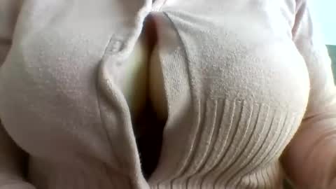 layannalea online show from 21, 12, 2025