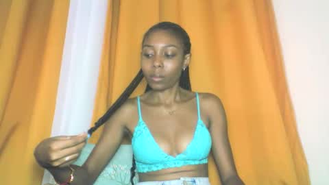 layannek online show from 13, 11, 2025